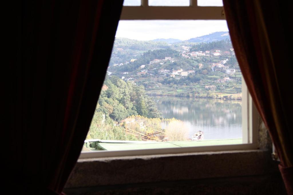 ホテルQuinta De Santa Cruz Canelas  エクステリア 写真